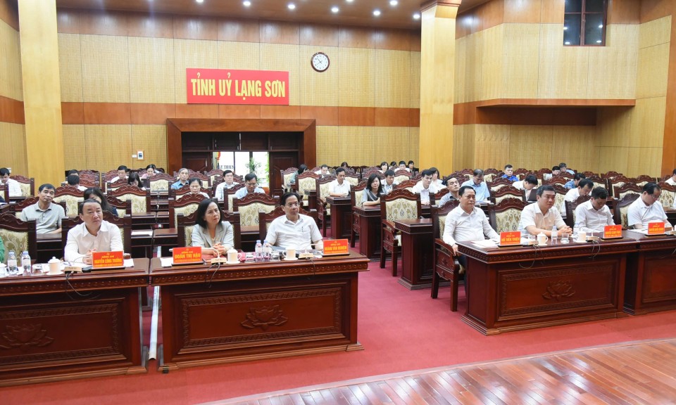 Lạng Sơn: Hơn 18.700 cán bộ, đảng viên dự hội nghị quán triệt Nghị quyết 66 và Nghị quyết 68 của Bộ Chính trị.
