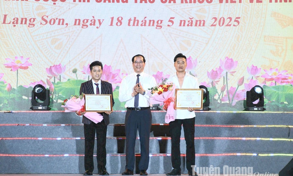 Tác giả Mai Trần Lâm có 2 tác phẩm đạt giải tại Cuộc thi sáng tác ca khúc viết về tỉnh Lạng Sơn