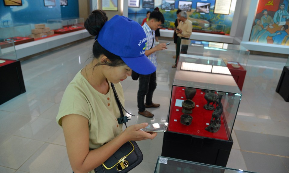 Số hoá di sản