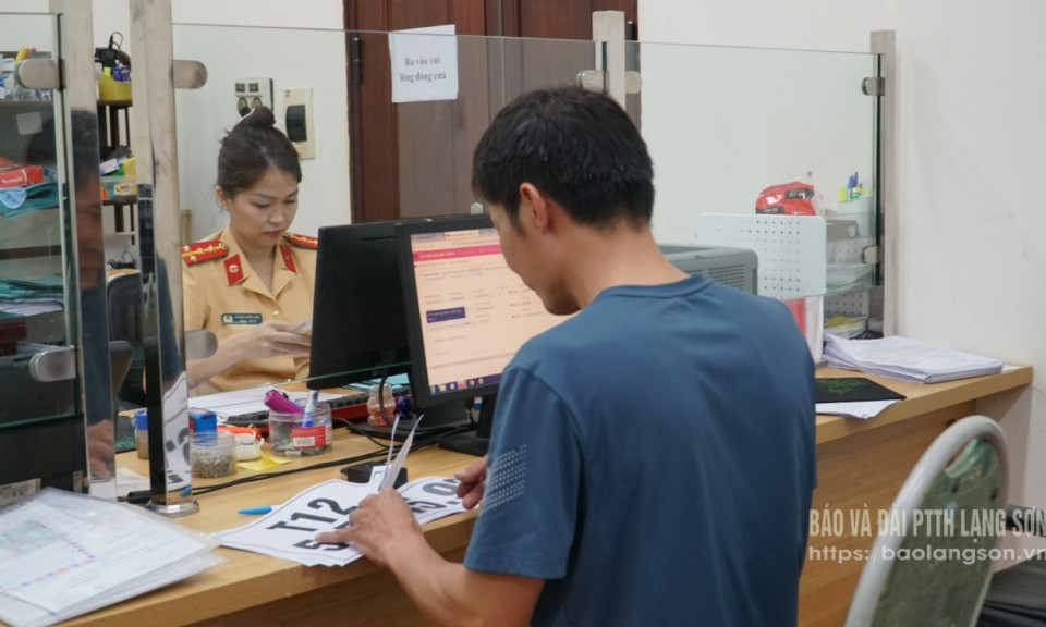 Cấp biển tạm, gỡ khó cho doanh nghiệp