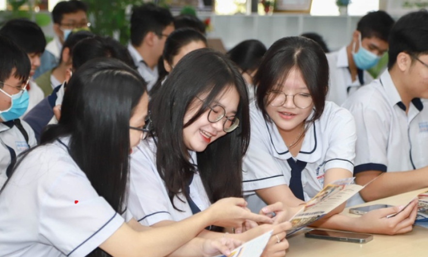 Thí sinh đăng ký nguyện vọng xét tuyển đại học, cao đẳng từ ngày 16/7/2025