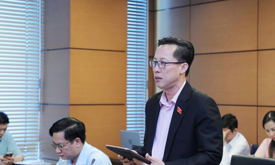 ĐBQH đề nghị tăng mạnh chế tài hình sự, xử nặng tội sản xuất, buôn bán hàng giả
