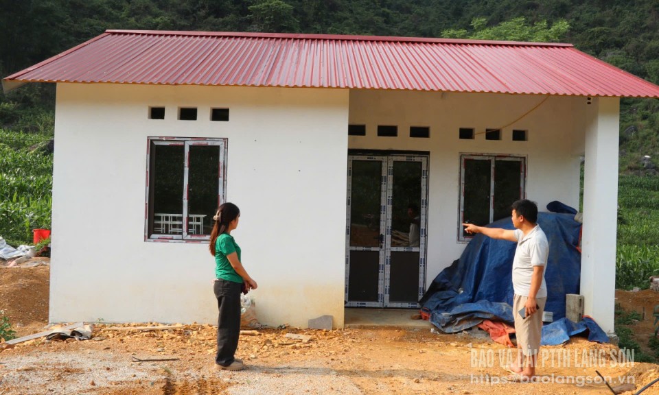 Lùng Thúm: Không để bị động trước thiên tai