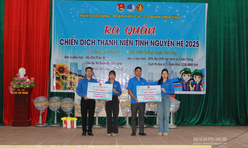 Ra quân Chiến dịch Thanh niên tình nguyện hè tại xã Chiến Thắng, huyện Chi Lăng