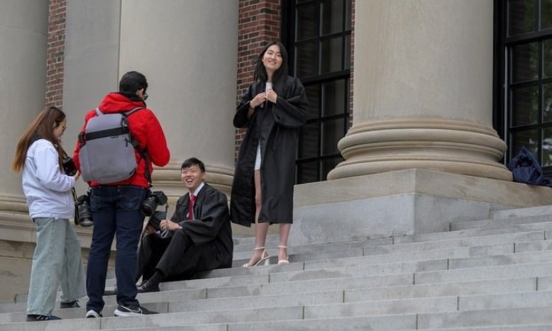 Thẩm phán ngăn chính quyền Trump rút quyền tuyển sinh viên quốc tế của Harvard