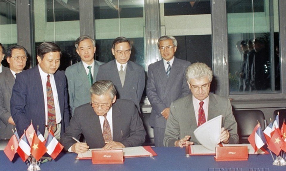 Ảnh tràn viền