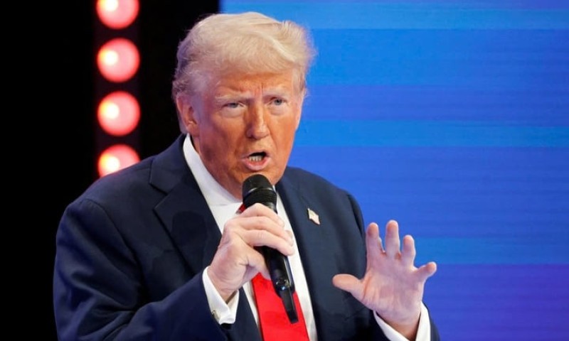 Ông Trump tuyên bố tái thiết quân đội Mỹ