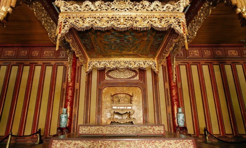 Phó Thủ tướng chỉ đạo xử lý vụ việc bảo vật quốc gia "Ngai vua triều Nguyễn" bị phá hoại
