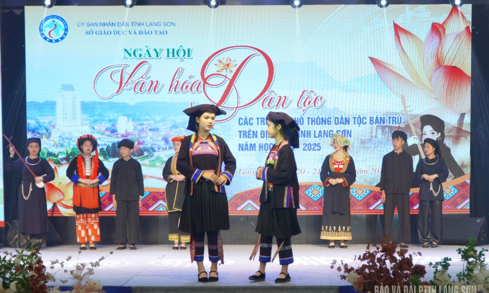 Khơi dậy tình yêu nét đẹp văn hóa dân tộc