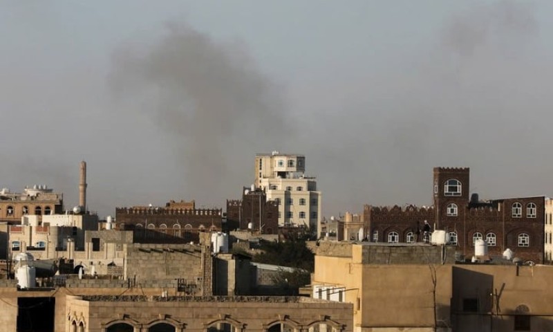 Israel tập kích sân bay do Houthi kiểm soát, bác đề xuất ngừng bắn với Hamas