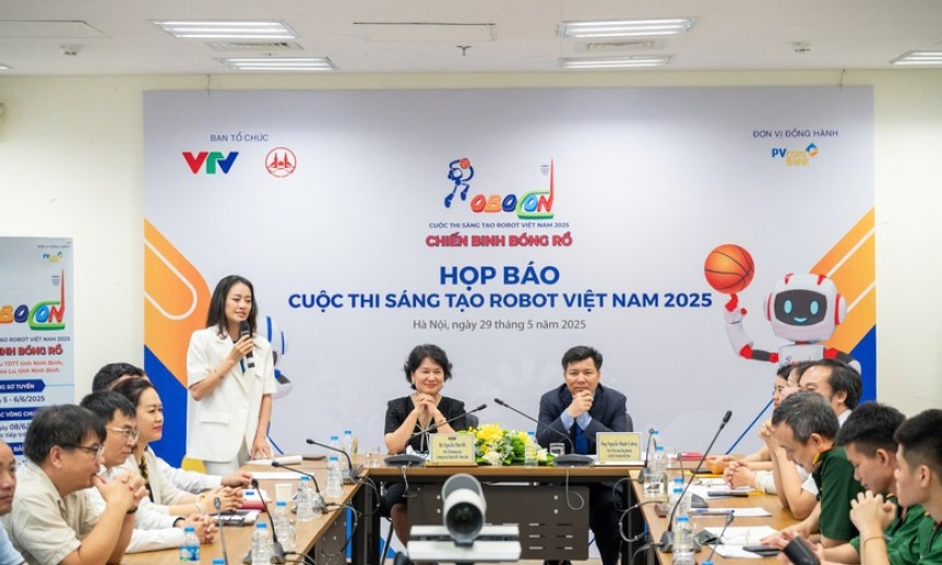 62 đội tham gia thi 'Sáng tạo Robot Việt Nam 2025'