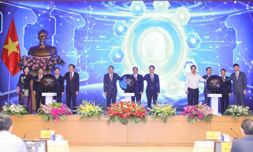 TỔNG THUẬT: Tọa đàm của Thủ tướng Chính phủ với doanh nghiệp về phát triển kinh tế tư nhân