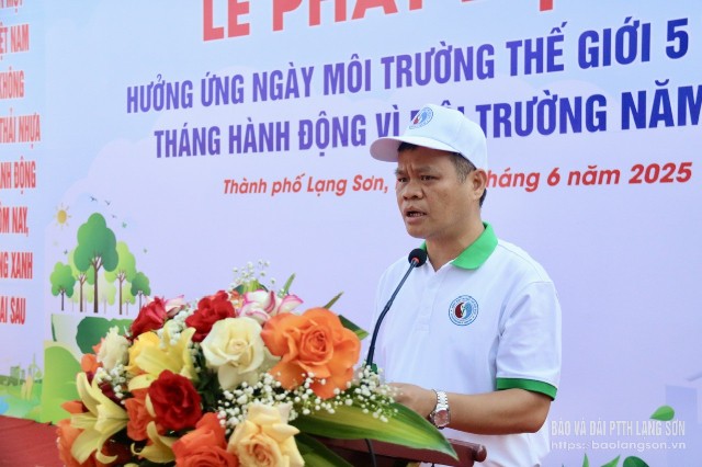Lãnh đạo UBND thành phố Lạng Sơn phát biểu tại lễ phát động