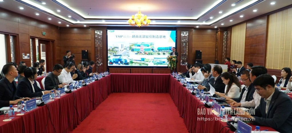 Nhà đầu tư Dự án đầu tư kinh doanh hạ tầng Khu công nghiệp VSIP Lạng Sơn giới thiệu tổng quan vị trí, lợi thế tiềm năng của dự án đến các DN Trung Quốc 