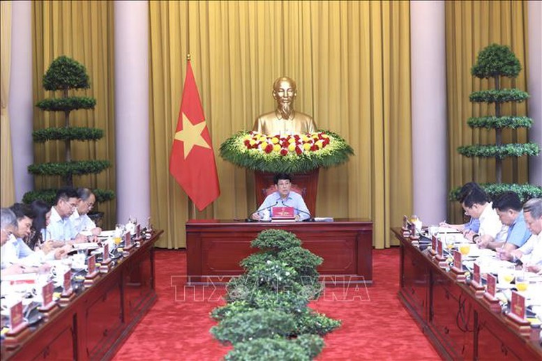 vnapotalchutichnuocluongcuonglamviecvoivanphongchutichnuocvecongtacthang62025stand,174886043626432903752,09542004.jpeg