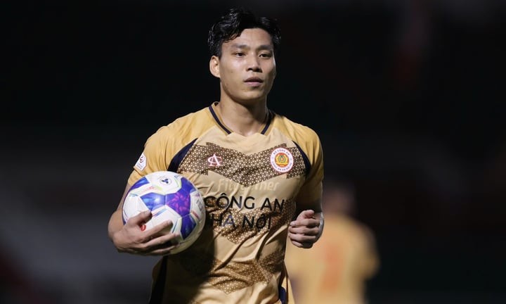 Cựu sao HAGL 'lật kèo' CLB CAHN, chốt bến đỗ khó tin sau V.League 2024/25?