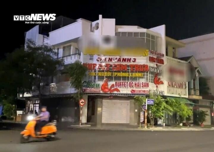 Cơ sở đóng cửa sau phản ánh ngộ độc.
