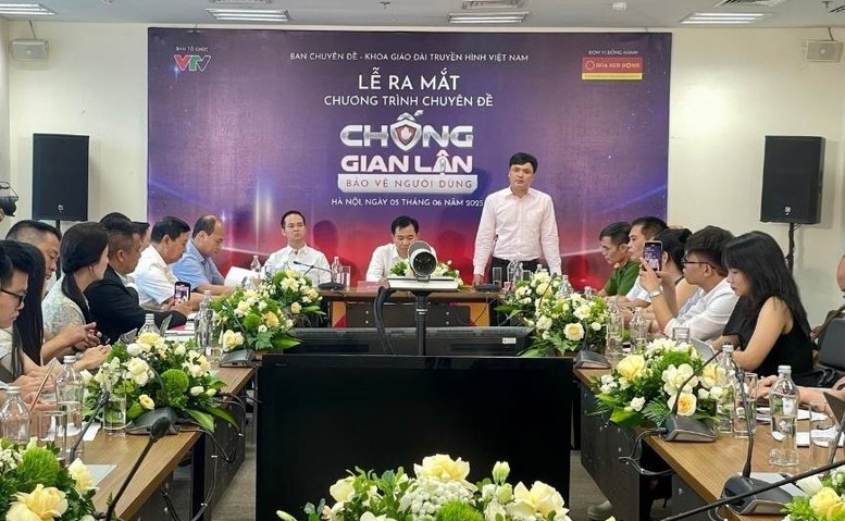 Buổi họp báo công bố chương trình truyền hình