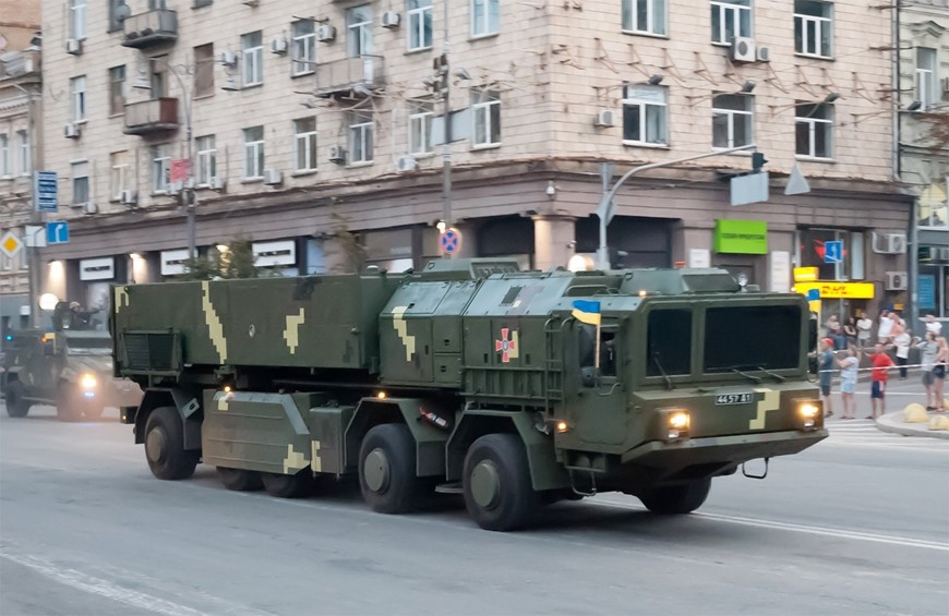 Một xe thành phần trong hệ thống tên lửa Hrim-2 của Ukraine. Ảnh: MIME