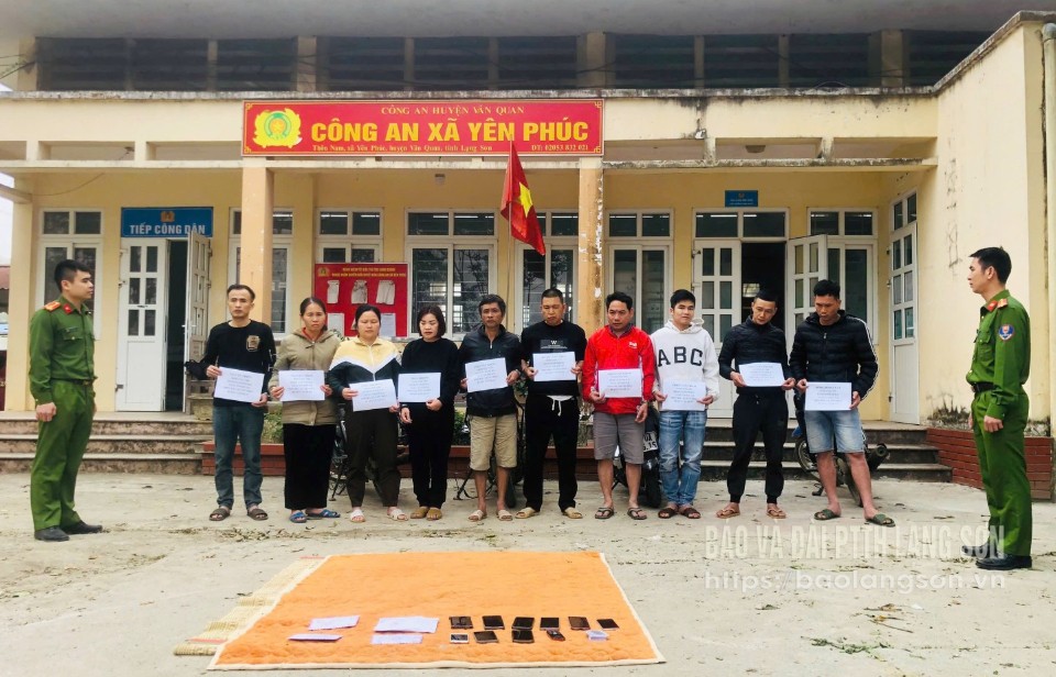 Công an xã Yên Phúc, huyện Văn Quan bắt giữ nhóm đối tượng đánh bạc