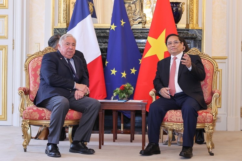 Thủ tướng Chính phủ chúc mừng Pháp liên tục tổ chức thành công các sự kiện lớn, trong đó có Olympic, Hội nghị cấp cao Pháp ngữ năm 2024 và vừa qua là Hội nghị Đại dương Liên Hợp Quốc (UNOC 3) - Ảnh: VGP/Nhật Bắc
