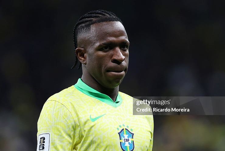 Vinicius dính chấn thương sau trận đấu với Paraguay. Ảnh: Getty