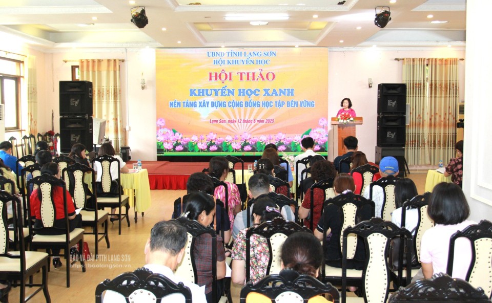 Quang cảnh hội thảo
