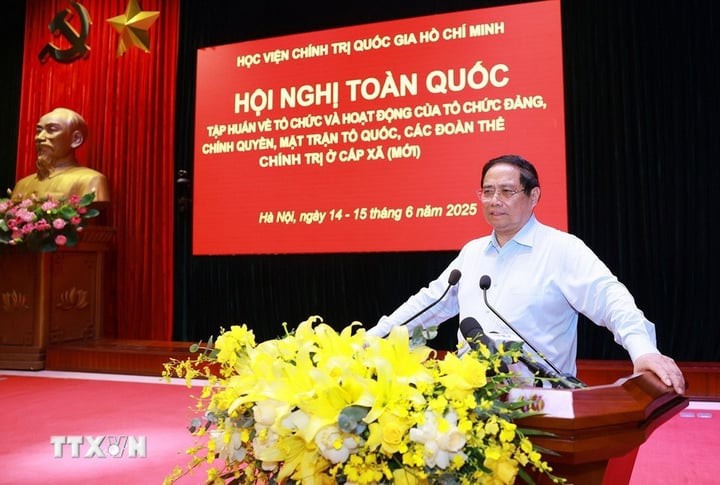Thủ tướng Phạm Minh Chính phát biểu bế mạc hội nghị. (Ảnh: TTXVN)