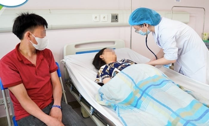 Tình trạng sức khỏe bé gái vụ bị 'chặt chém' 4,2 triệu đồng tiền taxi ở Hà Nội.