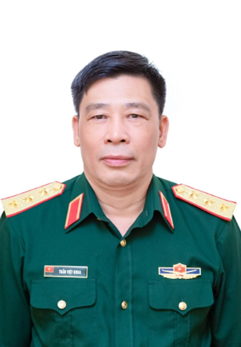 Thượng tướng, PGS, TS Trần Việt Khoa.