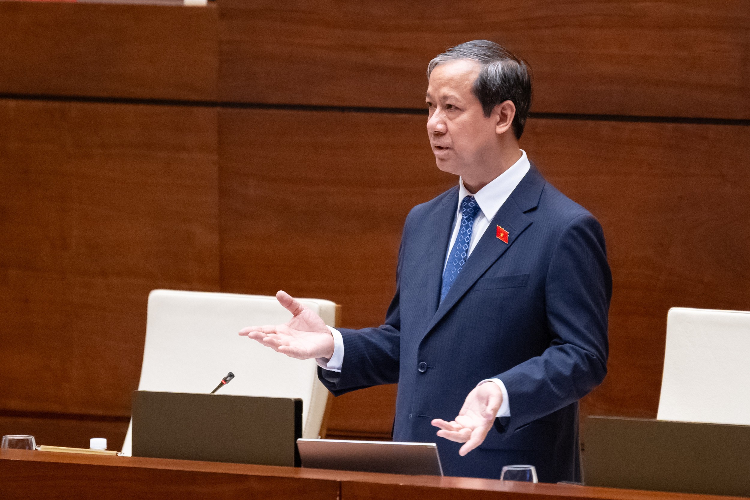 Bộ trưởng GD&ĐT Nguyễn Kim Sơn.