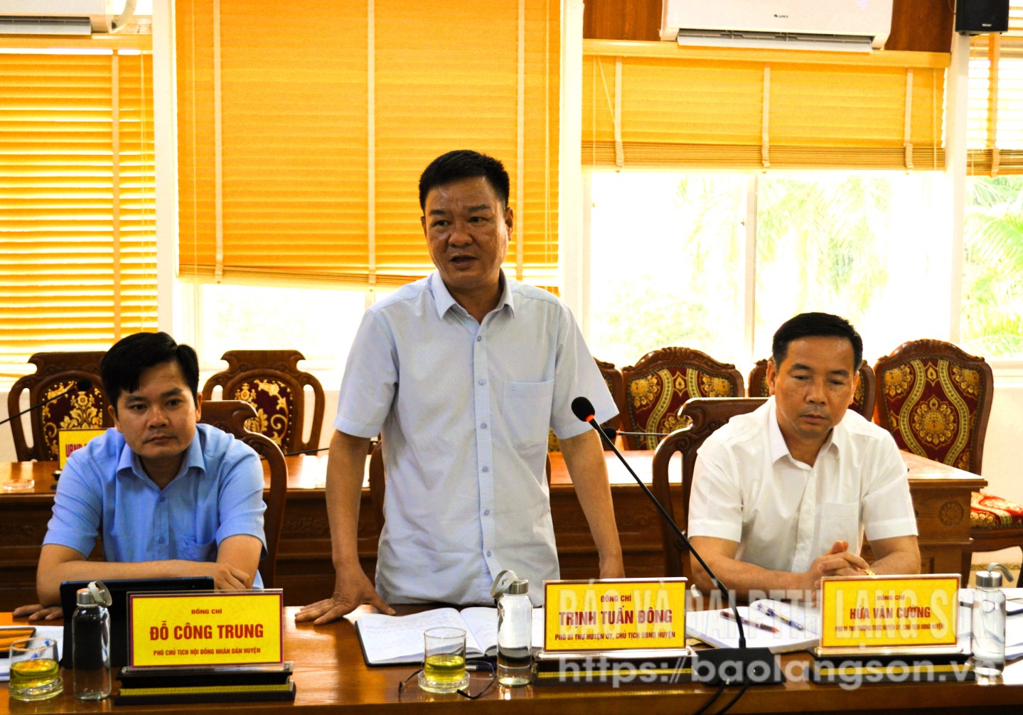 Lãnh đạo UBND huyện Lộc Bình phát biểu làm rõ thêm một số nội dung tại buổi kiểm tra