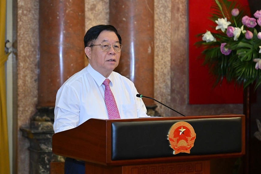 Đồng chí Nguyễn Trọng Nghĩa, Ủy viên Bộ Chính trị, Bí thư Trung ương Đảng, Trưởng ban Tuyên giáo và Dân vận Trung ương phát biểu tại buổi gặp mặt, tuyên dương.