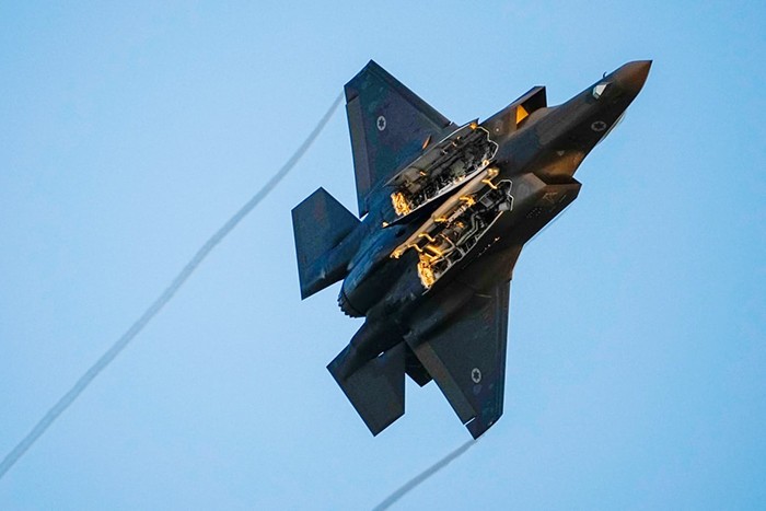 Máy bay chiến đấu F-35 tạo lợi thế trên không cho Israel.