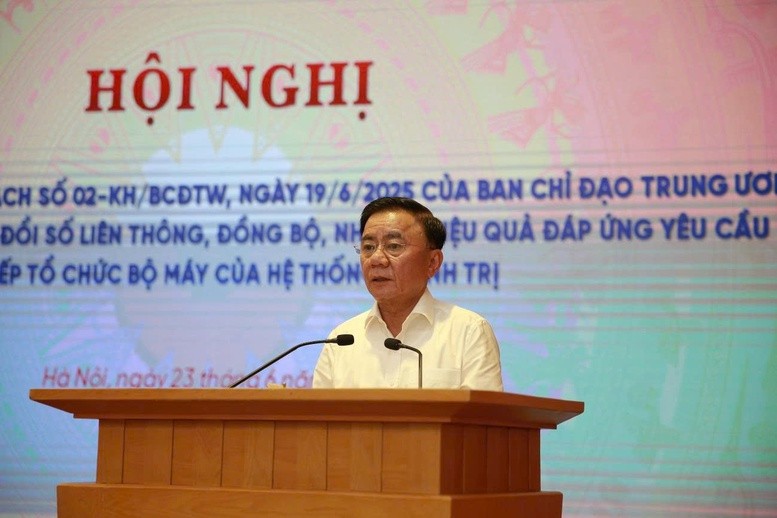 Thường trực Ban Bí thư Trần Cẩm Tú: Người đứng đầu các cơ quan, đơn vị, địa phương trực tiếp chỉ đạo, theo dõi và chịu trách nhiệm toàn diện trước Ban Chỉ đạo, trước Bộ Chính trị, Ban Bí thư về kết quả thực hiện - Ảnh: VGP/Vũ Phong