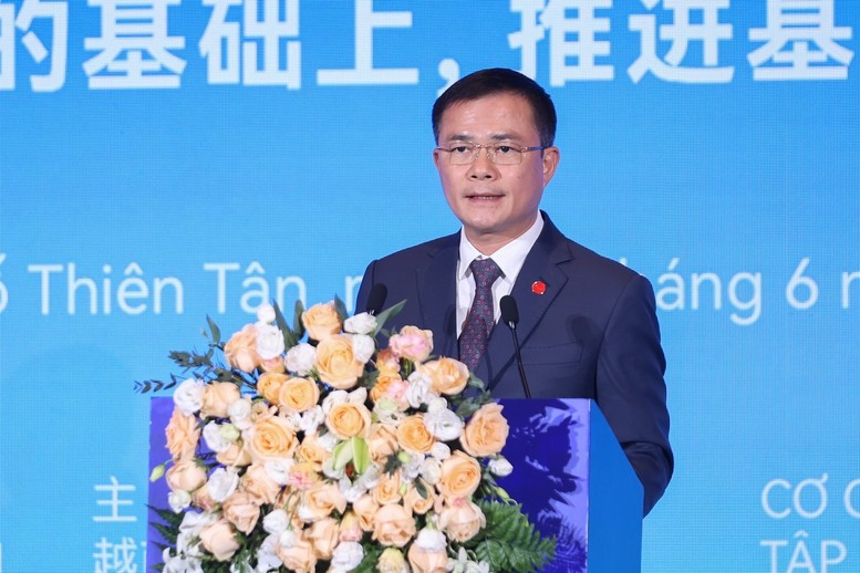 Chủ tịch kiêm Tổng Giám đốc Tập đoàn Công nghiệp - Viễn thông Quân đội (Viettel) Tào Đức Thắng phát biểu - Ảnh: VGP/Nhật Bắc