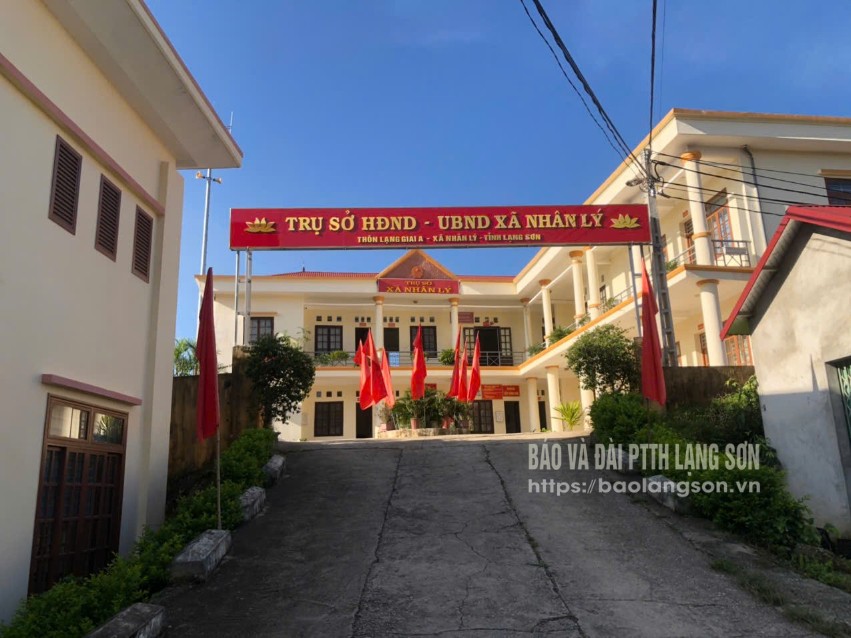 Trụ sở HĐND - UBND xã Nhân Lý (Ảnh: Trí Dũng)