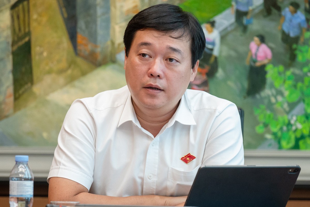 Ông Lê Quốc Phong, Trưởng đoàn ĐBQH khóa XV tỉnh Đồng Tháp.