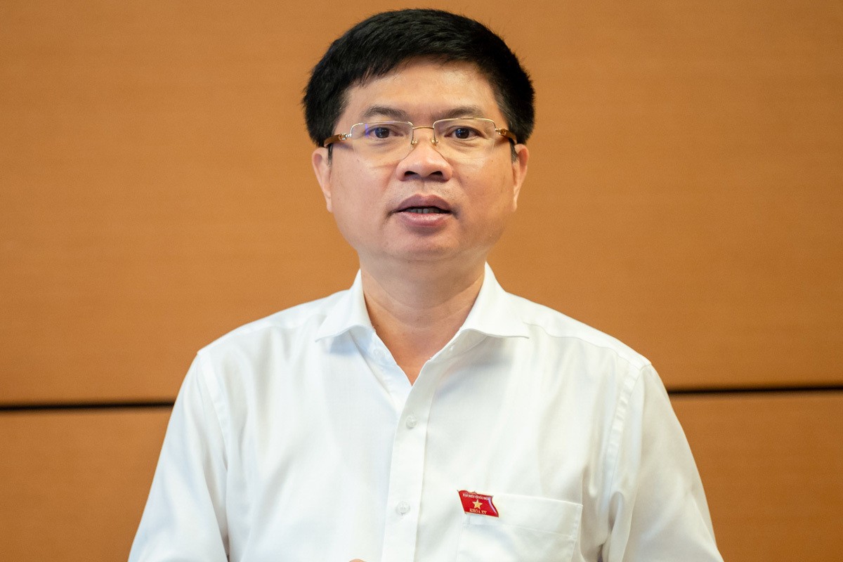 Ông Trương Quốc Huy, Trưởng đoàn ĐBQH khóa XV tỉnh Ninh Bình.