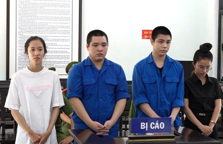 Các bị cáo tại phiên tòa. (Ảnh: CTV)