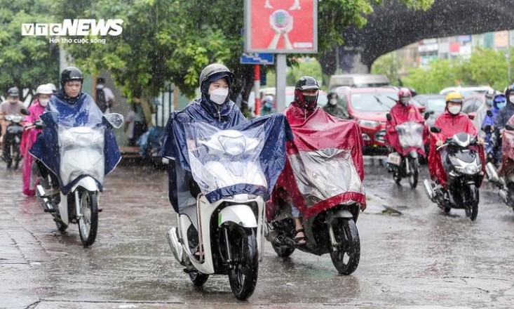 Dự báo thời tiết ngày 3/6: Hà Nội mưa dông, nhiệt độ giảm khoảng 6-7°C