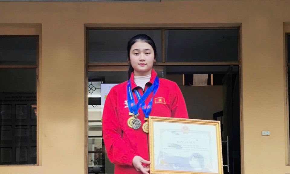 Nữ võ sĩ trẻ với bản lĩnh trên sàn đấu