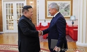 Thư ký Hội đồng An ninh Liên bang Nga Sergei Shoigu đến Triều Tiên