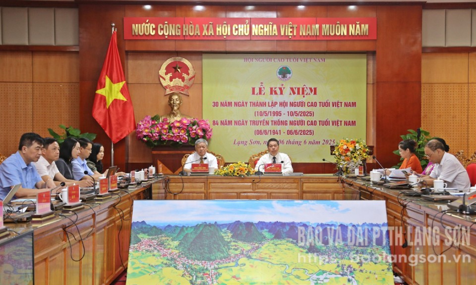 Kỷ niệm 84 năm ngày truyền thống người cao tuổi và 30 năm ngày thành lập Hội Người cao tuổi Việt Nam