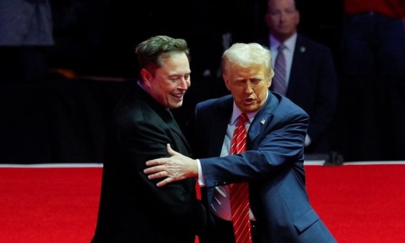 Ông Trump dọa cắt hợp đồng chính phủ với Musk, tỷ phú trách Tổng thống 'vô ơn'