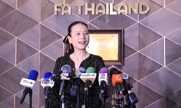 Madam Pang bán bản quyền giải Thái Lan đắt giá gấp 4 lần V.League