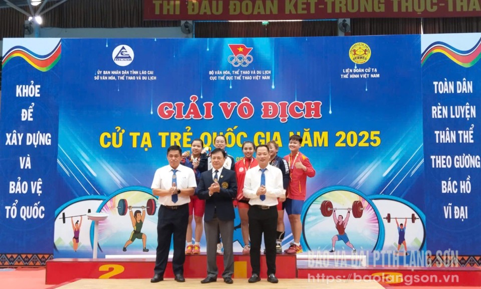 Vận động viên Lạng Sơn đoạt 5 huy chương tại Giải Vô địch cử tạ trẻ quốc gia năm 2025