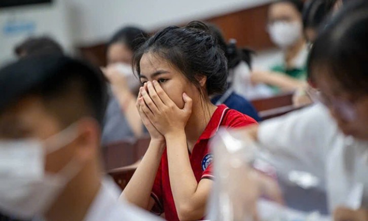 Kỳ thi 2025 và cuộc khủng hoảng khối C: Học sinh đứng trước ngã rẽ khó khăn