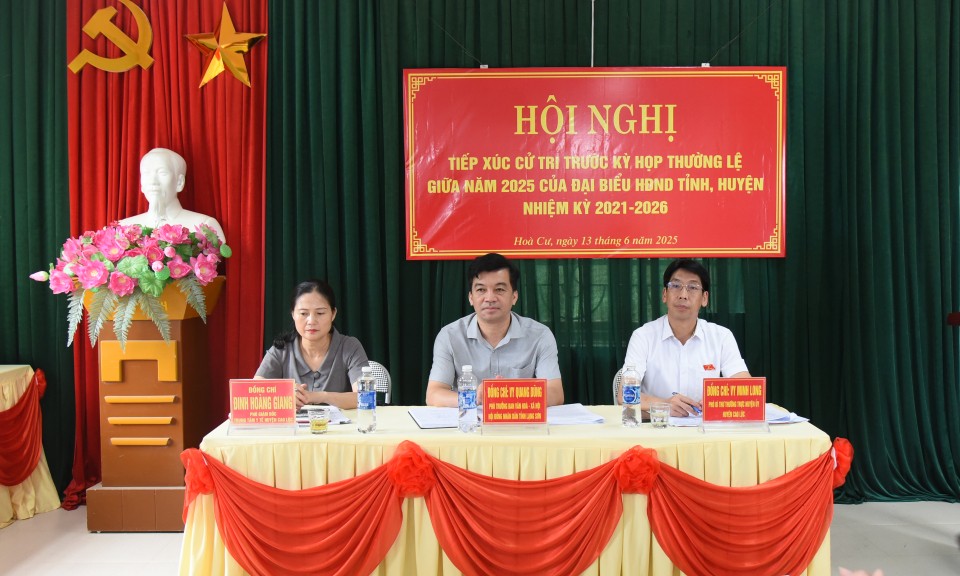 Đại biểu HĐND tỉnh, huyện tiếp xúc cử tri tại huyện Cao Lộc