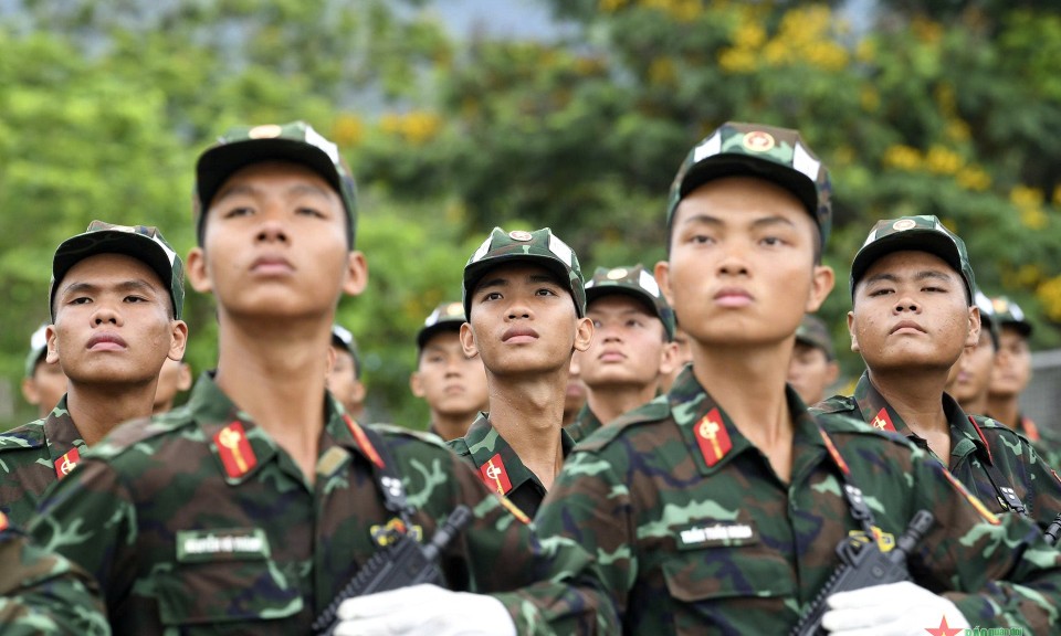 Vượt nắng, thắng mưa, rèn ý chí cho ngày hội lớn